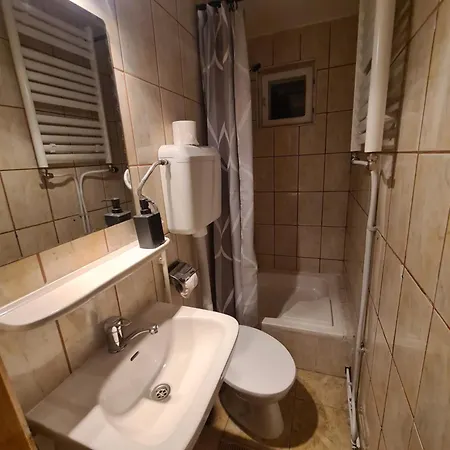 Guest house Gloria Izvoru Muntelui