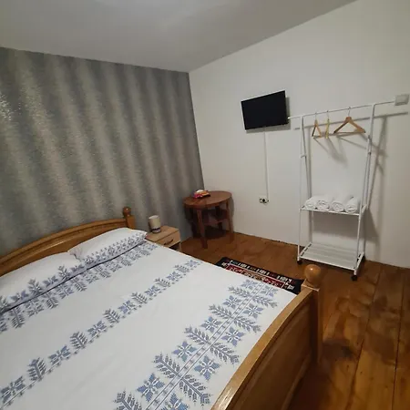 Guest house Gloria *