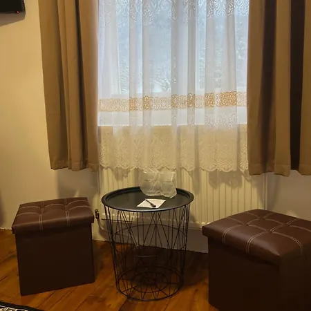 Gloria Guest house *